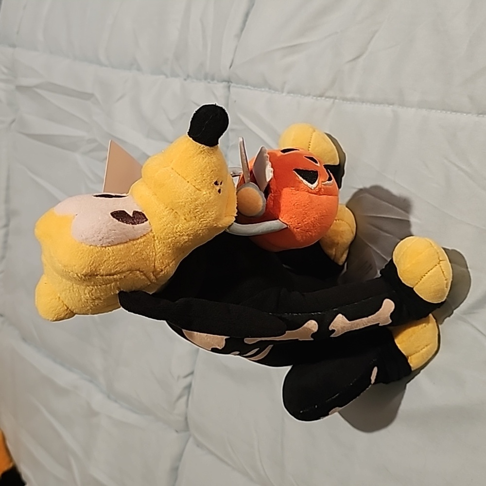 NWT Disney Halloween Tricks and Treats 2020 Pluto plush